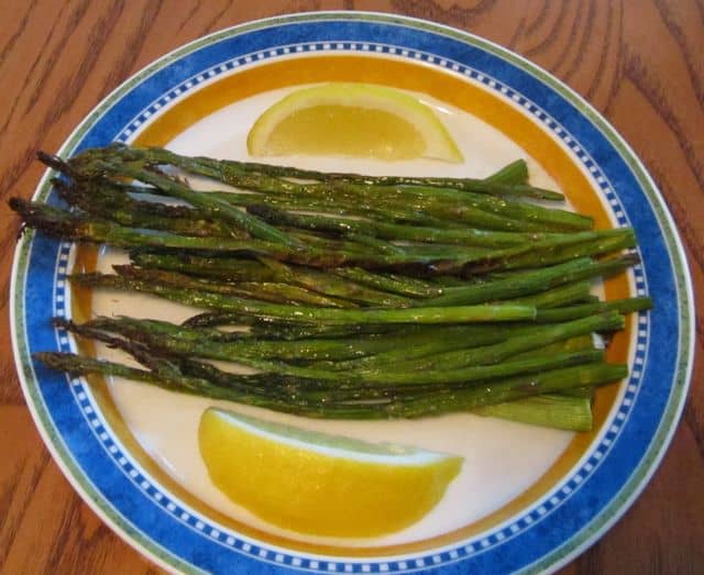 Roasted asparagus – no muss, no fuss & no hot oven!