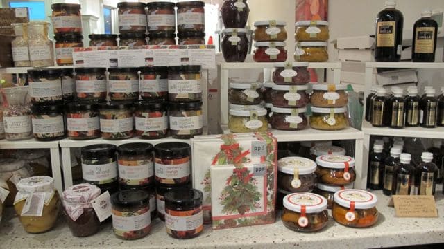 Cute Holiday Gifts Under $10