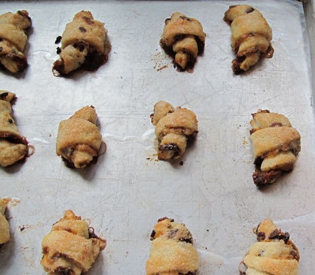 rugelach baked and ready to eat