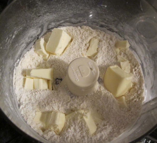 making pastry in food processor