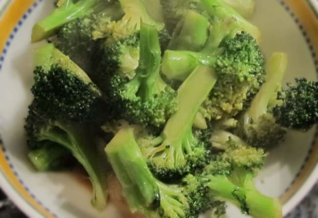 Stir-Fried Ginger Broccoli